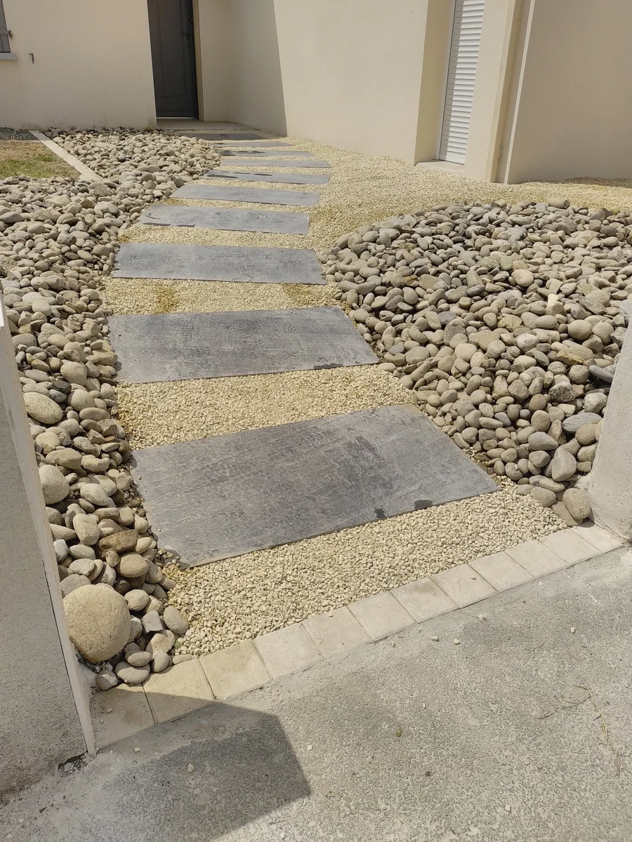 realisation-creation-allee-jardin-crea-decor-paysagiste-les-essarts (1) realisation-creation-allee-jardin-crea-decor-paysagiste-les-essarts (1)