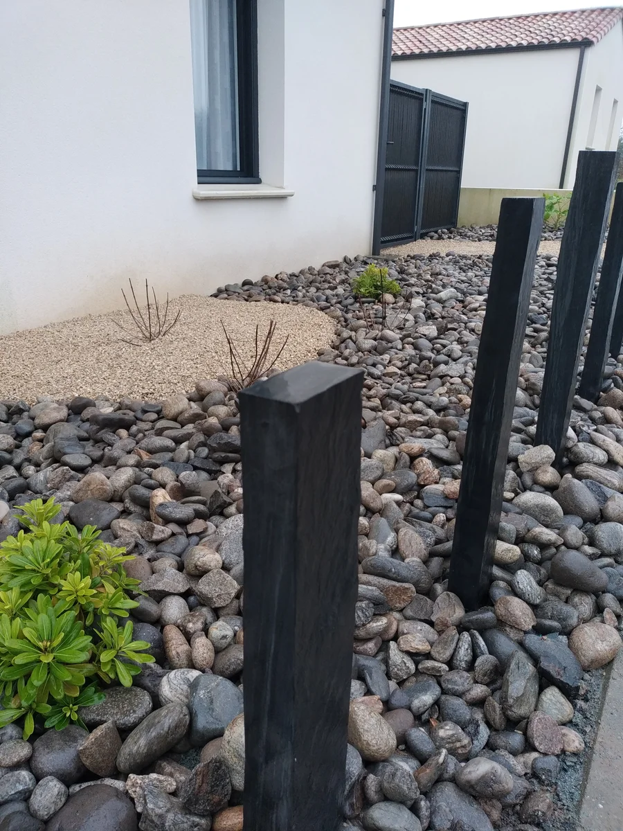 realisation-creation-massif-jardin-crea-decor-paysagiste-les-essarts (1) realisation-creation-massif-jardin-crea-decor-paysagiste-les-essarts (1)