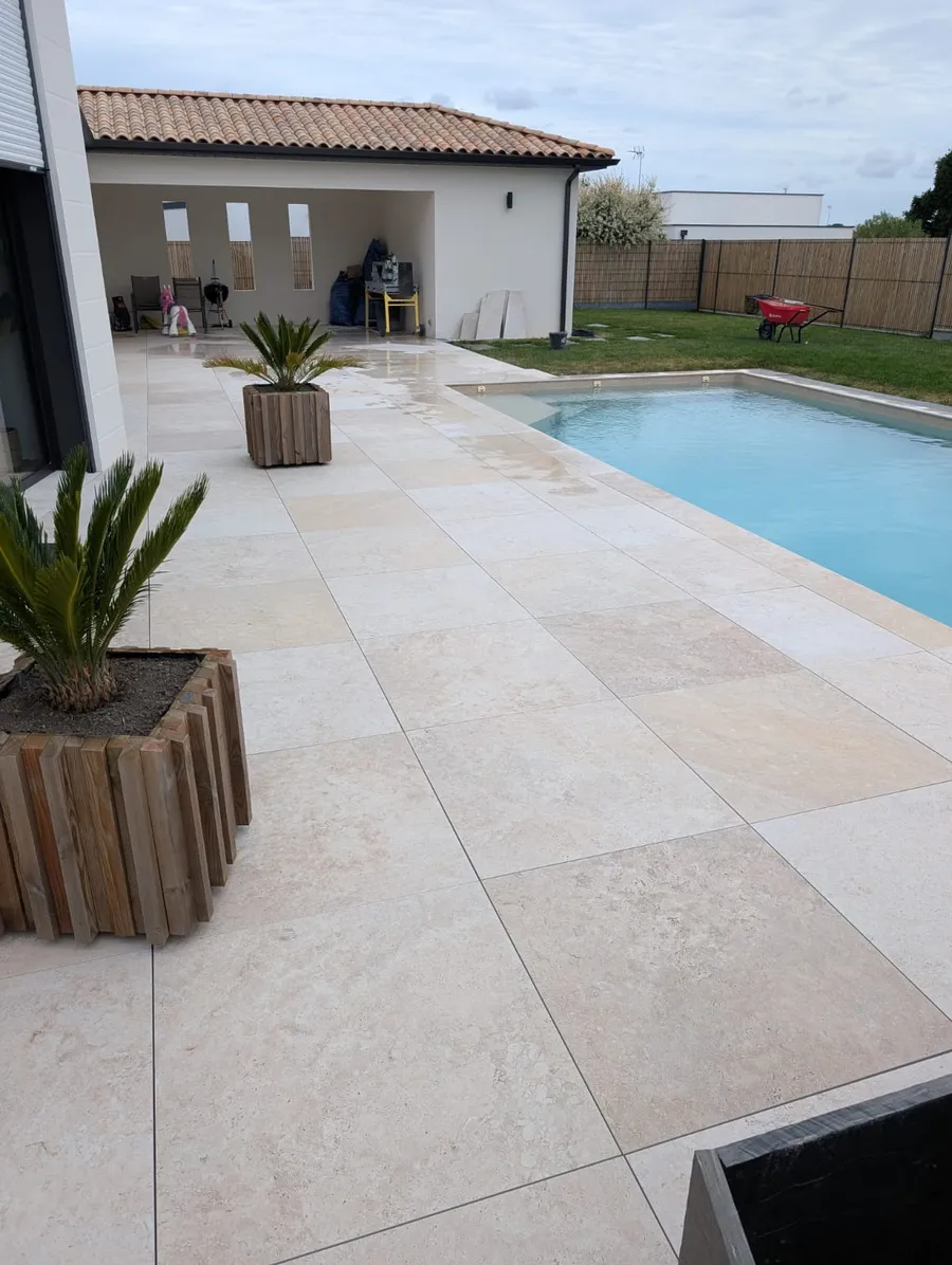 realisation-terrasse-allee-jardin-crea-decor-paysagiste-les-essarts (1)